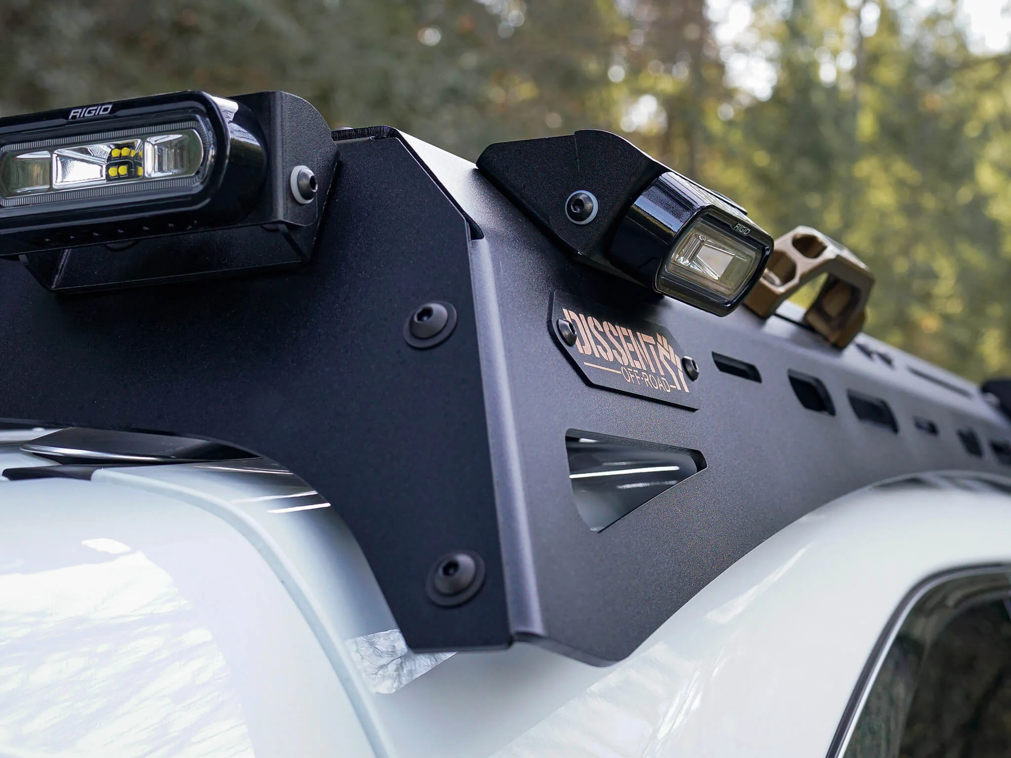LX600 & LX700h Easy-Install Modular Roof Rack - Image 12