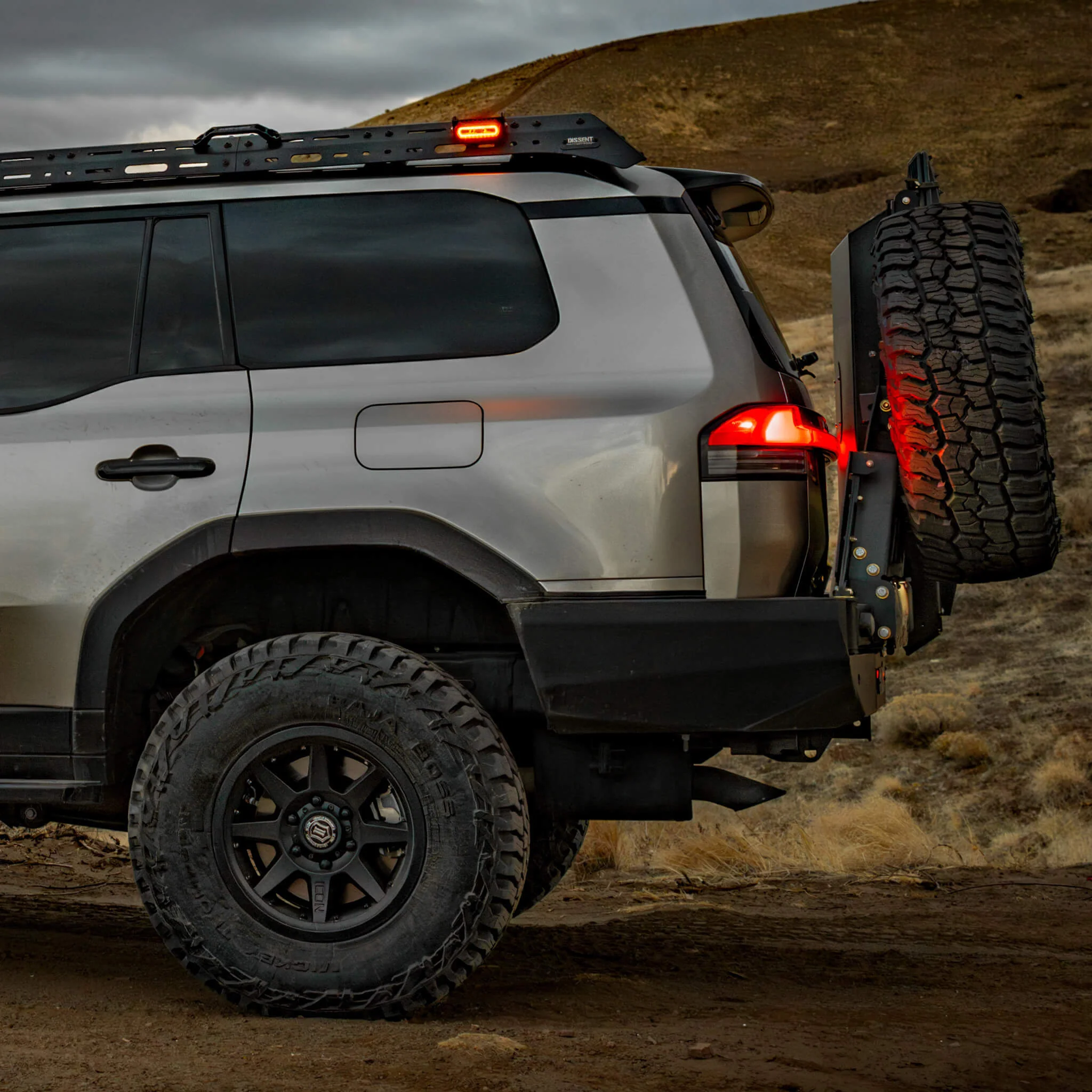 Roof Rack Scene Lighting Kit - RIGID Industries - Image 10